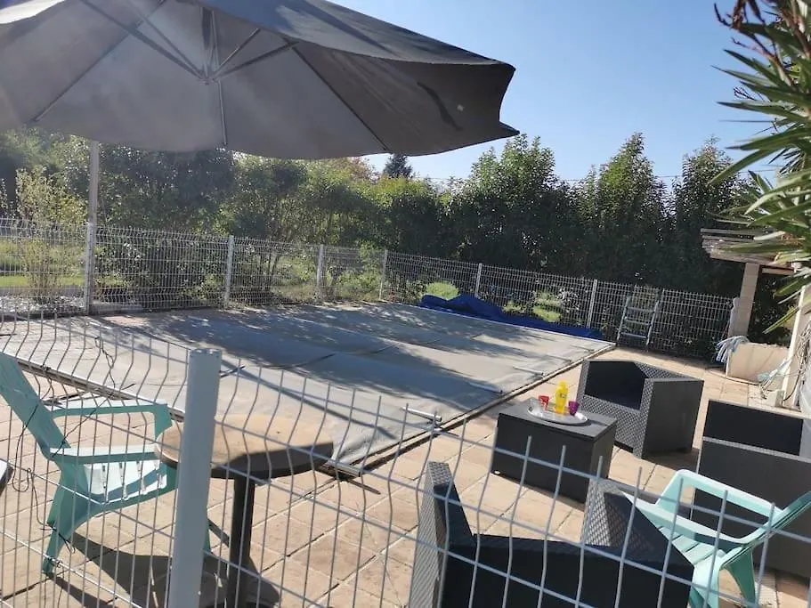 Grande Maison, Piscine Et Poele A Bois , A Soual